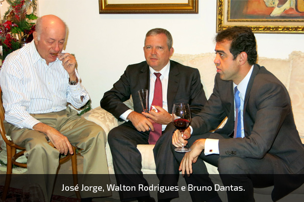 3562 - José Jorge, Walton Rodrigues e Bruno Dantas.