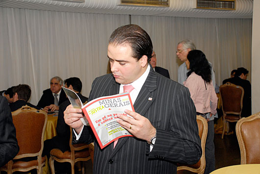 Advogado Sérgio Leonardo no Lançamento do Anuário Minas Gerais - 04/10/2010 - Ronaldo Almeida