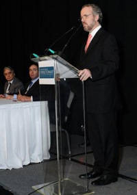 Arysthobulo de Freitas Oliveira, presidente da Aasp, no Encontro de Direito da Aasp, no Guarujá, em maio/2011 - Foto: Bit Click/Aasp