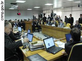 CNMP decide pela demissão de Deborah Guerner e Leonardo Bandarra - cnmp.gov.br