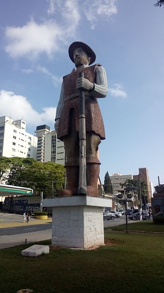 Justiça de SP condena motoboy por incendiar estátua de Borba Gato; ato  alçou debate sobre homenagens a escravocratas - Radar Amazônico