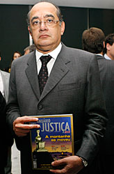 Gilmar Mendes participa do lançamento do Anuário da Justiça. (10/03/2010) - Gil Ferreira/SCO/STF