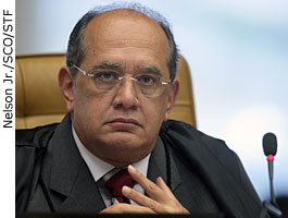 Ministro Gilmar Mendes durante sessão do STF. (23/03/2011) - Nelson Jr./SCO/STF