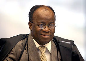 Ministro Joaquim Barbosa em sessão de 30/04/2009 (30/04/2009) - Nelson Jr./SCO/STF