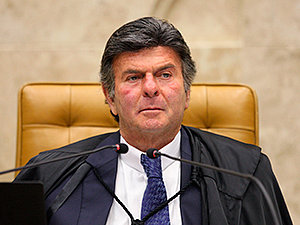 Ministro Luiz Fux nomeia juíza da Corte do TRE-PR para Grupo de Trabalho  sobre dosimetria — Tribunal Regional Eleitoral do Paraná