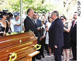 Viana Santos foi enterrado hoje no Gethsêmani - AC/TJ-SP