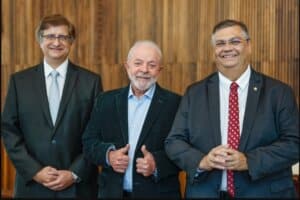 Paulo Gonet, Lula e Flávio Dino na indicação oficial à PGR e ao Supremo