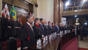 Autoridades na posse do desembargador Fernando Torres Garcia na presidência do TJ-SP