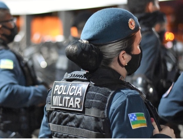 polícia militar pm feminina mulher