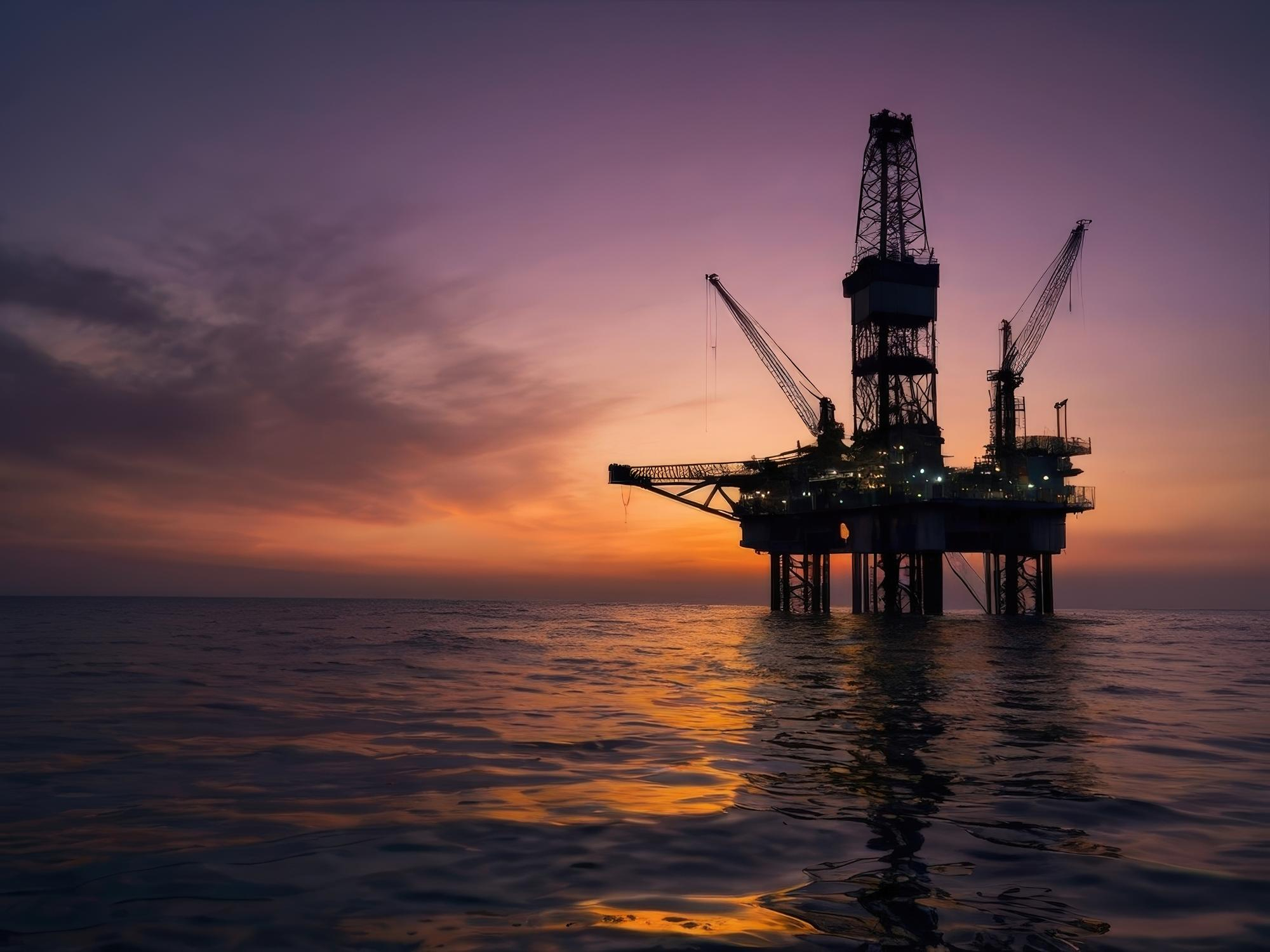plataforma de petróleo em alto mar